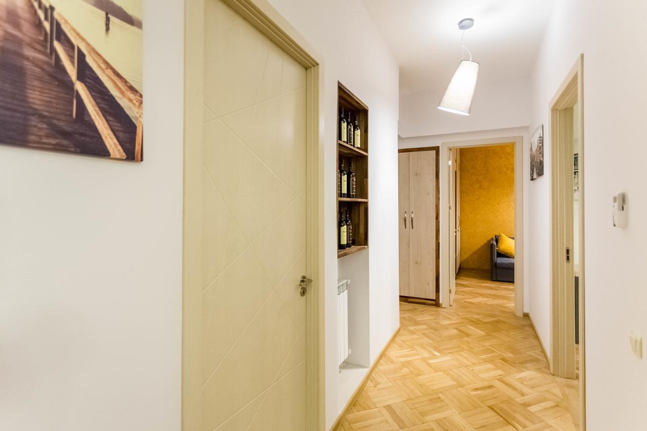 Luxury 3 Bedroom Apartment By Freedom Square City Center Tbilisi Exterior foto